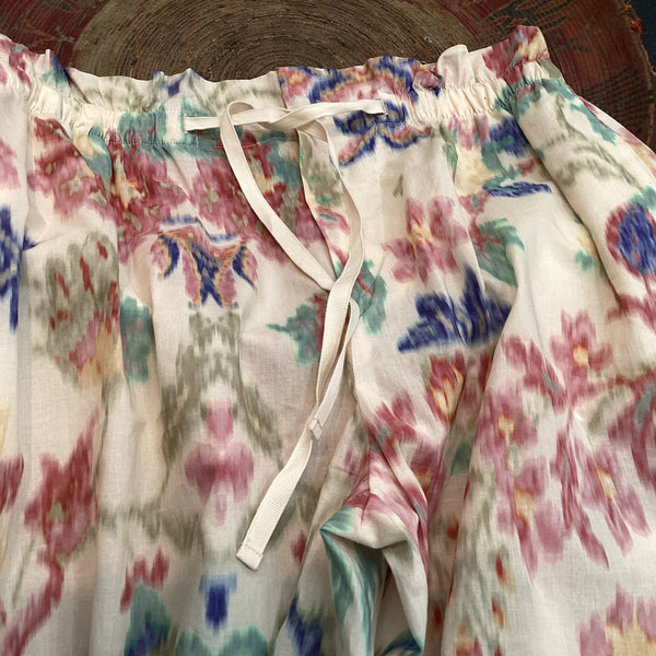 PLSC222 Zara Tousers