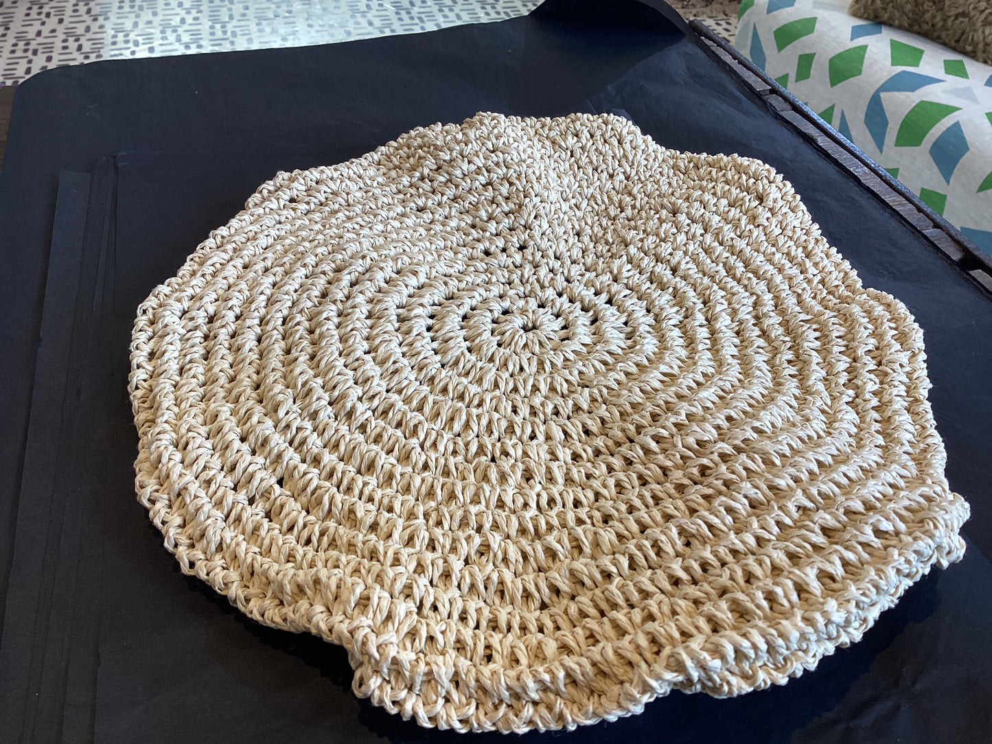 PLSC003 Wyeth crochet paper beret
