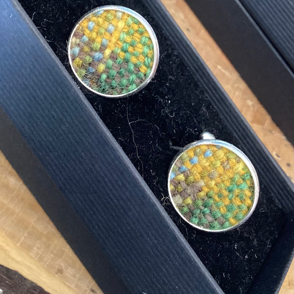 FLT-CUFF1 - spring-on-the-avenue-plaid-handwoven-british-wool-cufflinks