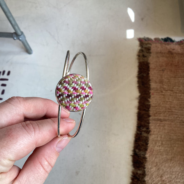 FLT-BANG2 - dark-magnolia-painted-weft-handwoven-british-wool-bangle