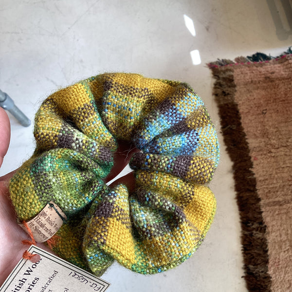 FLT-LGSCR1 - spring-on-the-avenue-striped-handwoven-british-wool-scrunchie