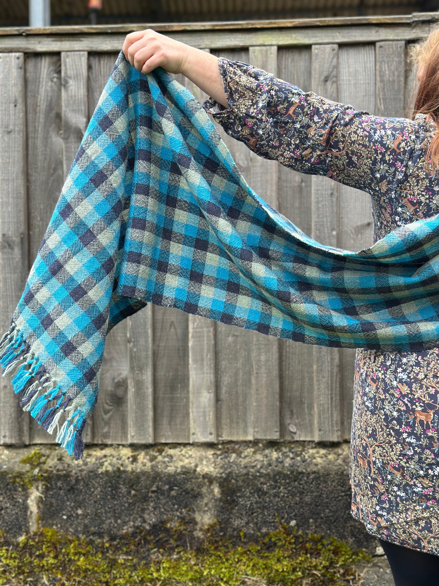 FBMSHL - Medium Shawls - Blue Check & Green graduating