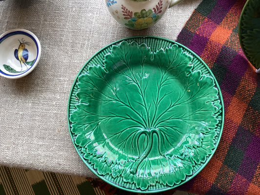 DT-49 Victorian Green majolica plates