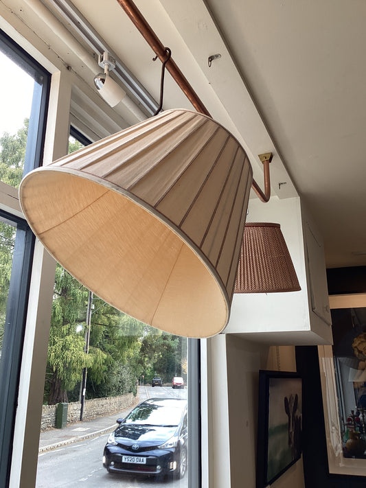 40cm Milano shade in Twig pleats w ochre lining DT-68