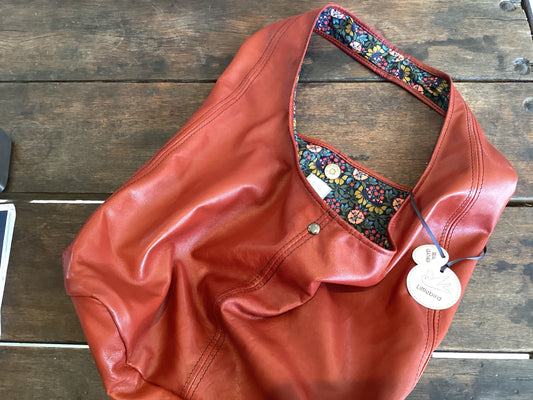 LB163 Rust Leather Slouch bag with Liberty lining in Persephone green
