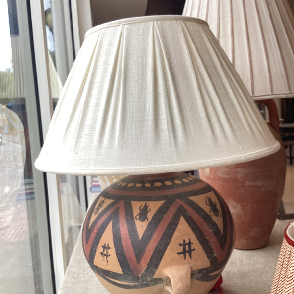 DT-06 - Neolithic-style Chinese lamp with handwoven, organic cotton shade