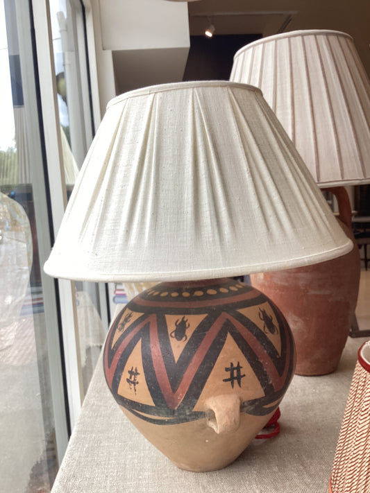 DT-06 - Neolithic-style Chinese lamp with handwoven, organic cotton shade