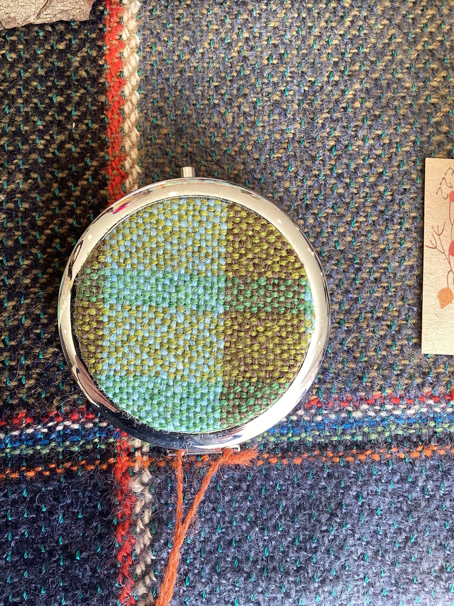 FLT-PKTM1 - spring-on-the-avenue-plaid-handwoven-british-wool-pocket-mirror