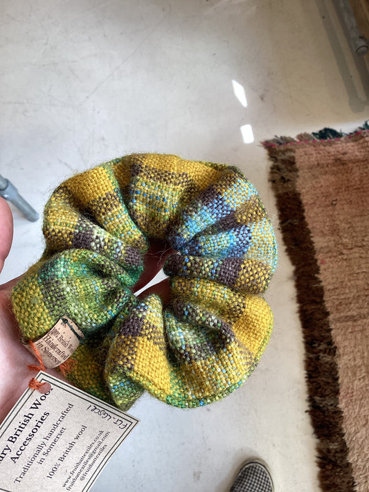 FLT-LGSCR1 - spring-on-the-avenue-striped-handwoven-british-wool-scrunchie