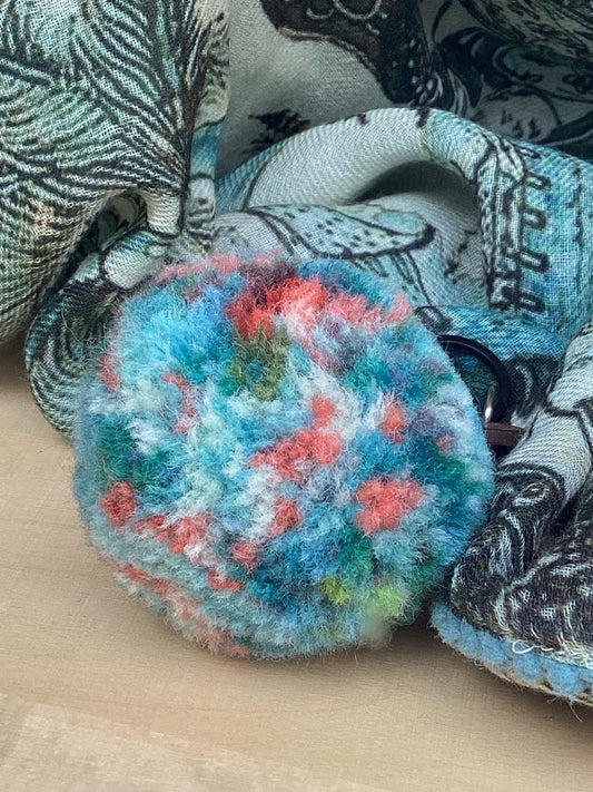 FLT-POMKR3 - large pom-pom keyrings
